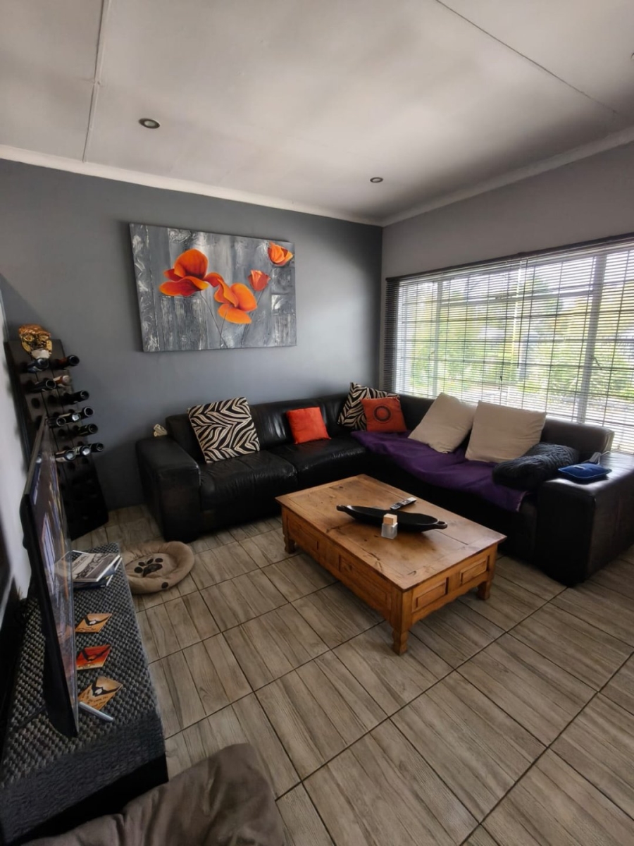 6 Bedroom Property for Sale in Dan Pienaar Free State